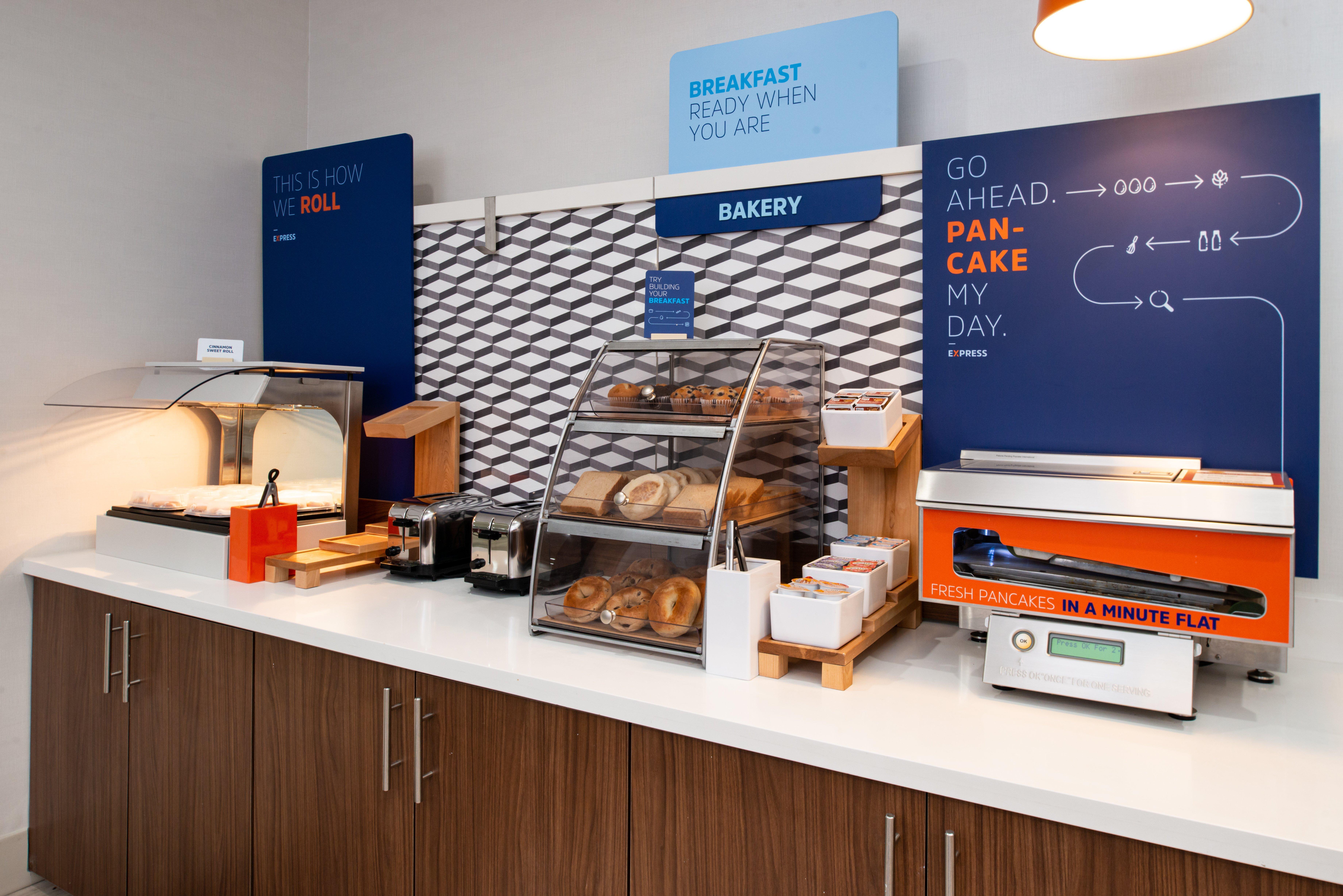 Holiday Inn Express Lodi By Ihg Екстер'єр фото