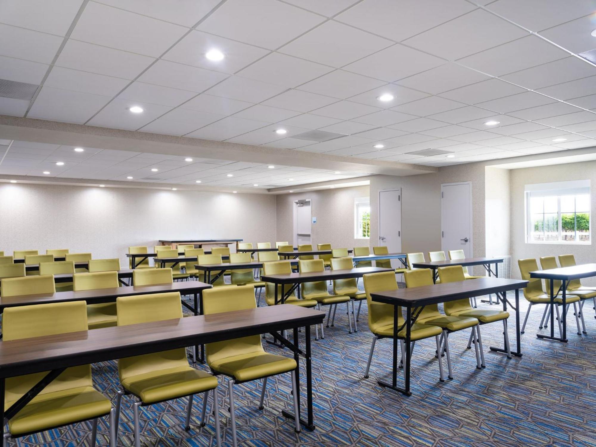 Holiday Inn Express Lodi By Ihg Екстер'єр фото