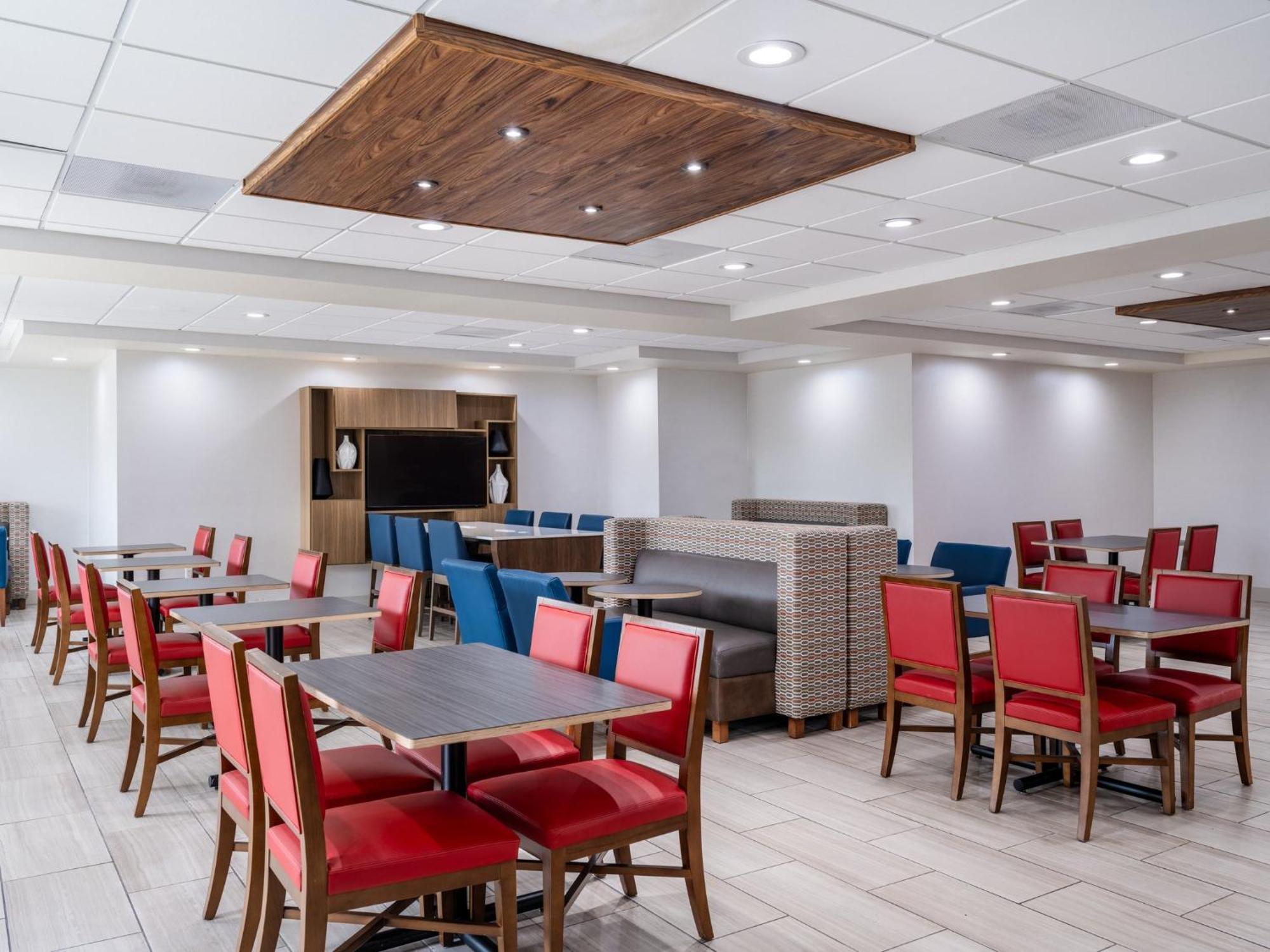 Holiday Inn Express Lodi By Ihg Екстер'єр фото
