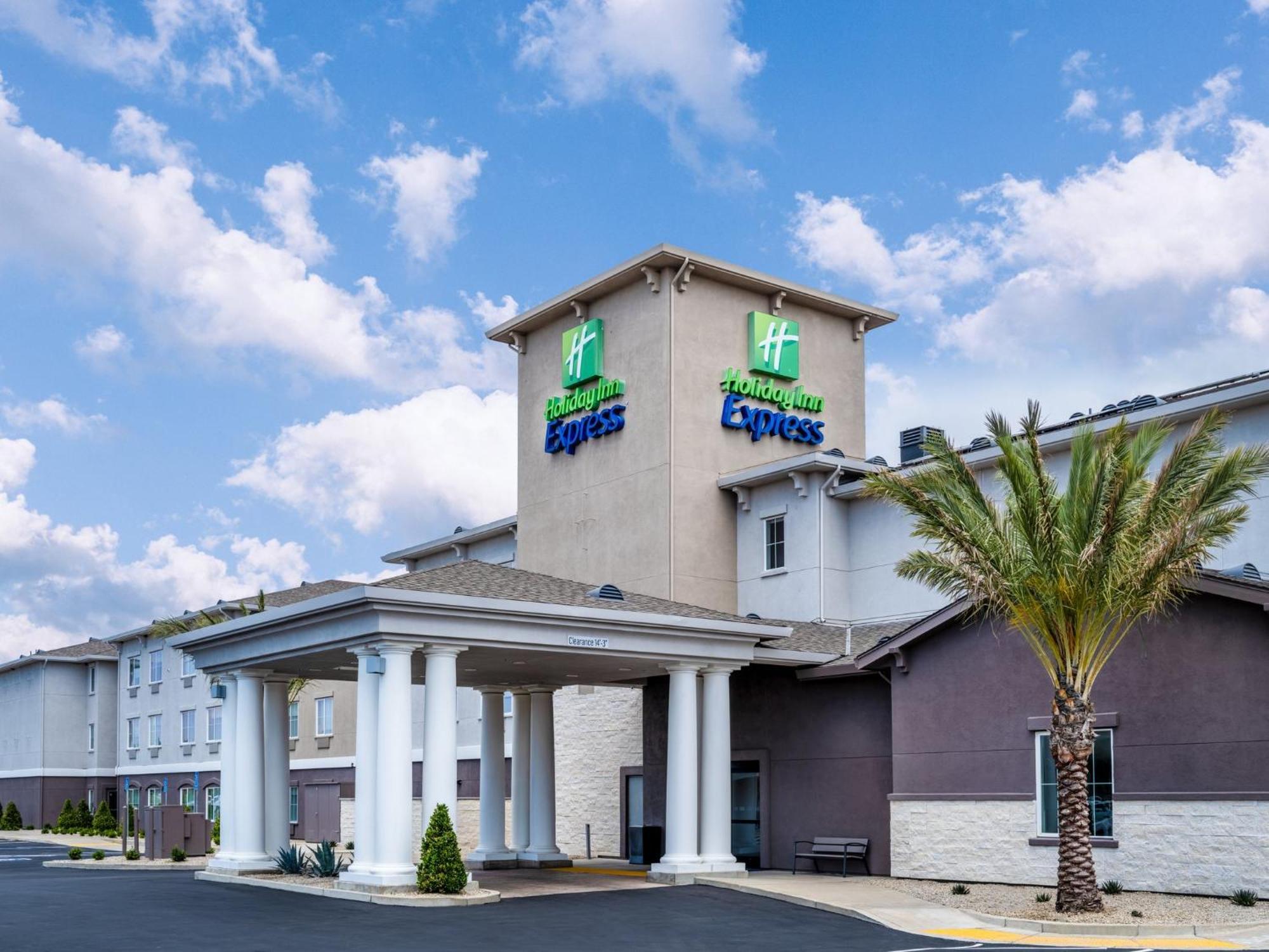 Holiday Inn Express Lodi By Ihg Екстер'єр фото