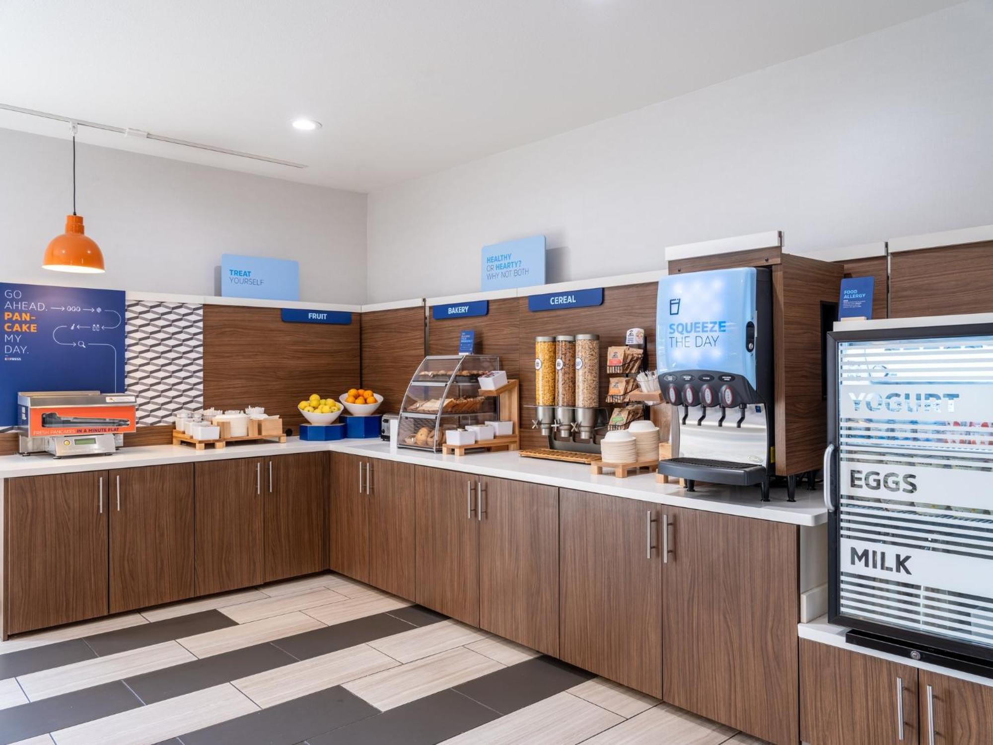Holiday Inn Express Lodi By Ihg Екстер'єр фото