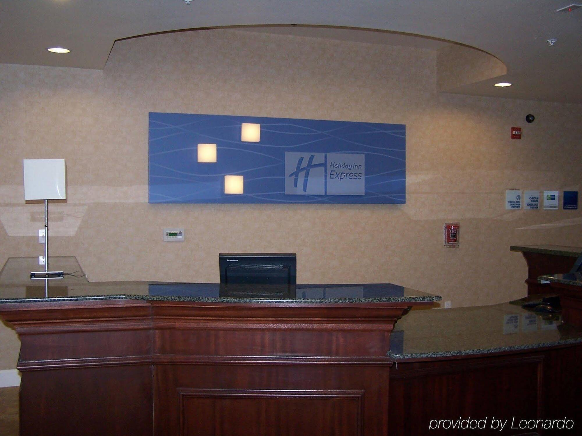 Holiday Inn Express Lodi By Ihg Екстер'єр фото